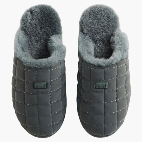 Kith Kithmas Puffed Logo Slippers Machine