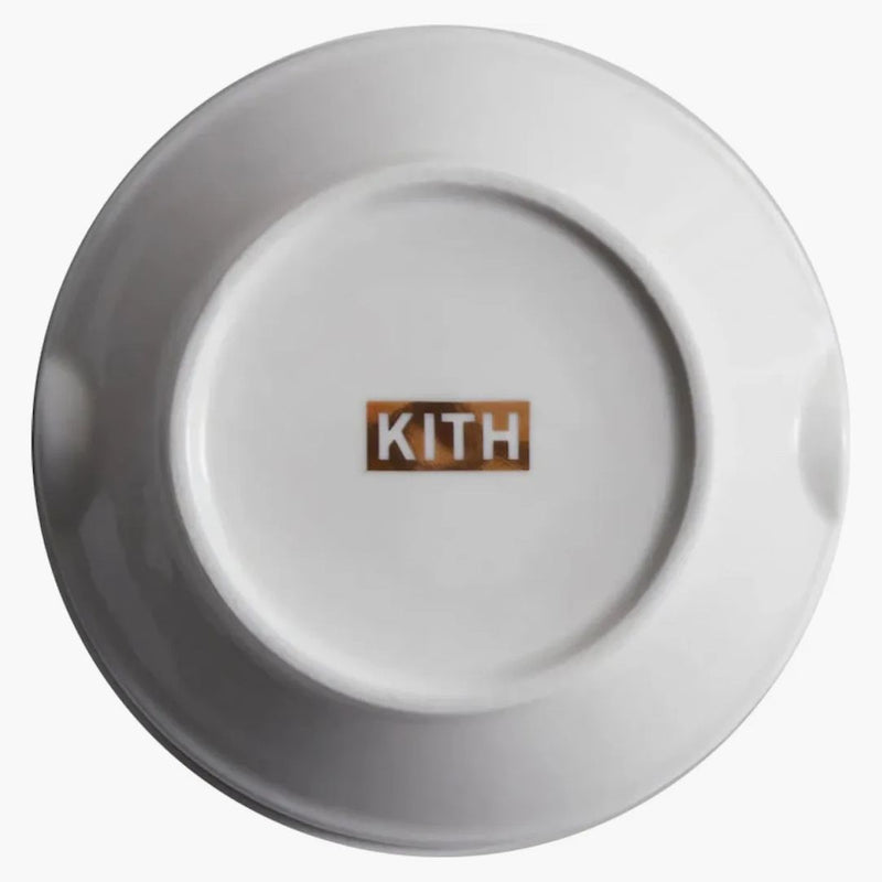 Kith NY till världen Ashfray White