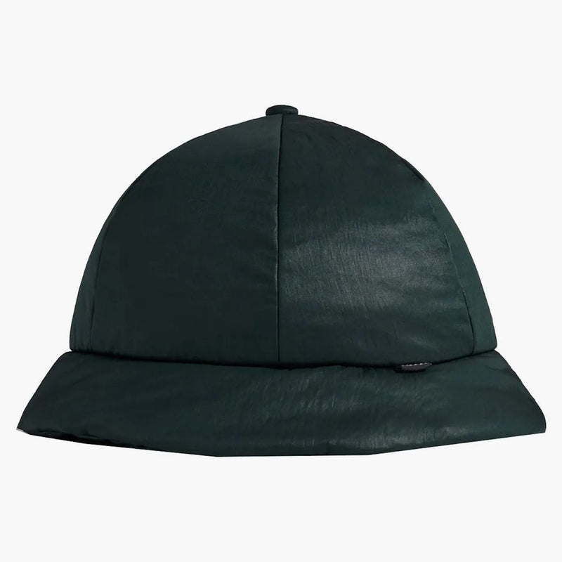 Kith Round Puffer Bucket har en scen