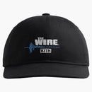 Con la tapa de la toque de alambre negra