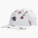 Kith för New Era Summer Floral 59Fifty Low Profiler har Pyre