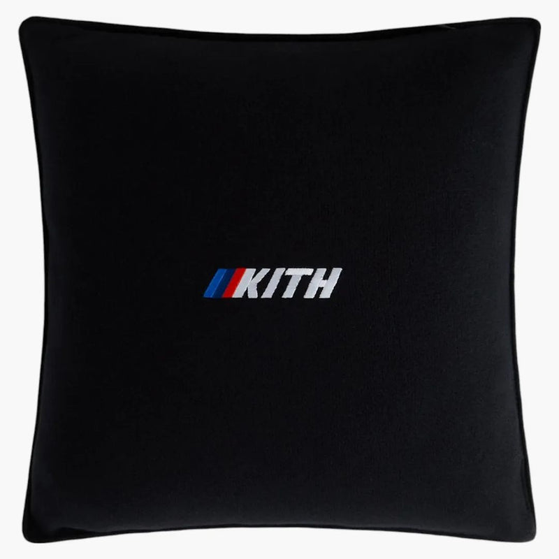 Kith x bmw almohada sonam