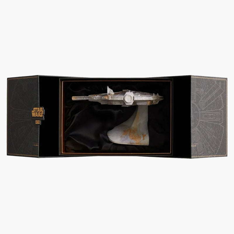 Kith x Star Wars Falcon Ship Paper Hmotnost bílá pH