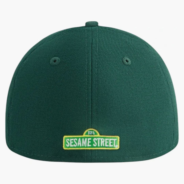 Kith X Sesame Street New Era Oscar the Grouch 59fifty Low Estadio de tapa ajustado de perfil