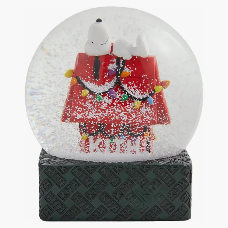 Kith x Snoopy Kithmas House Snow Globe Pyre