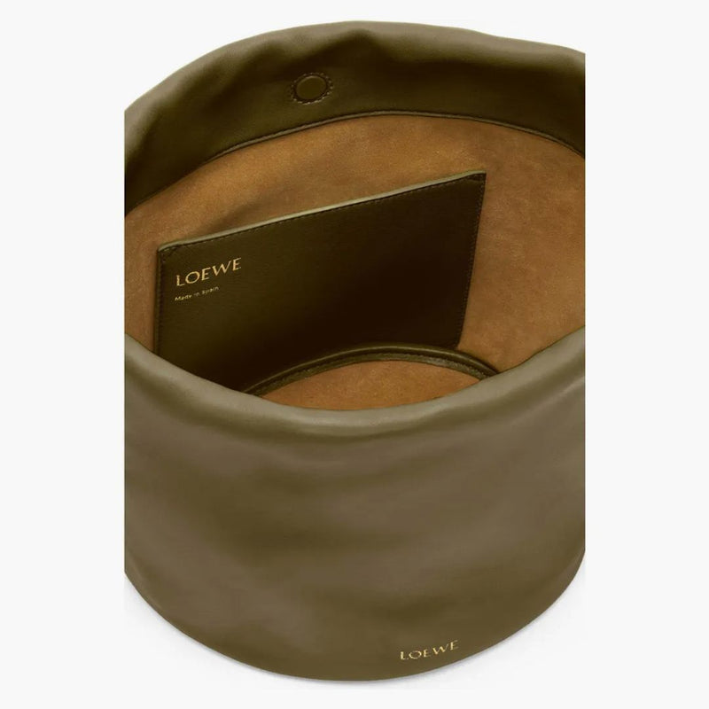 Loewe flamenco kabelka kbelíková taška v jemné nappa jehněčí kůže tmavá khaki zelená