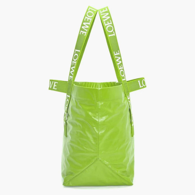 Loewe fold shopper i papper kalvskinn ljust äpple
