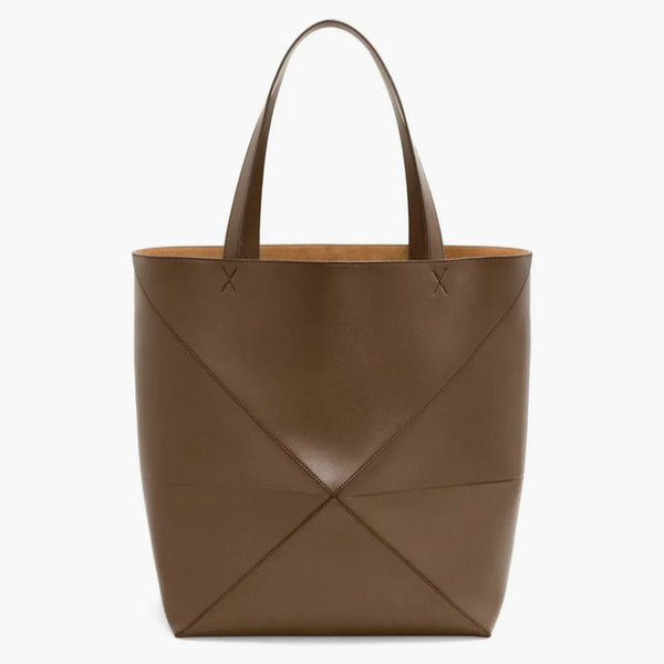 Loewe Large Puzzle Fold Dead in Shiny Calfskin Umber