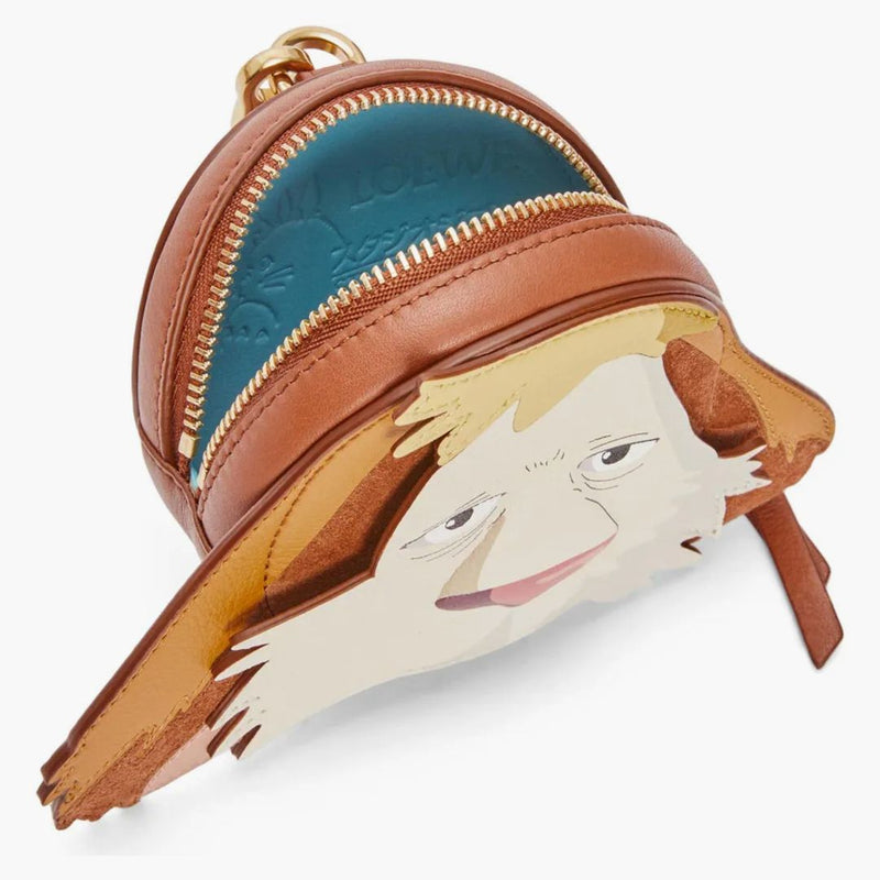 Loewe x Howls Heen Cookie Case nella classica rustura della pelle di vitello