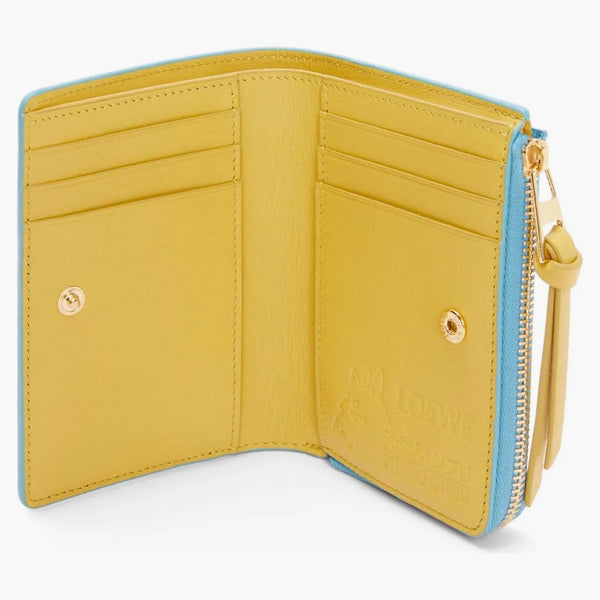 Loewe x Howls Heen Slim Zip Bifold in classico azzurro di pelle di vitello