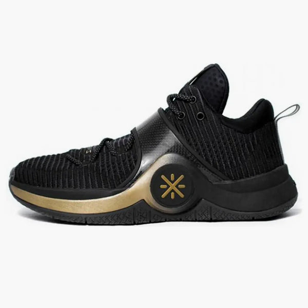 Li-ning způsob Wade 6 se poprvé narodil