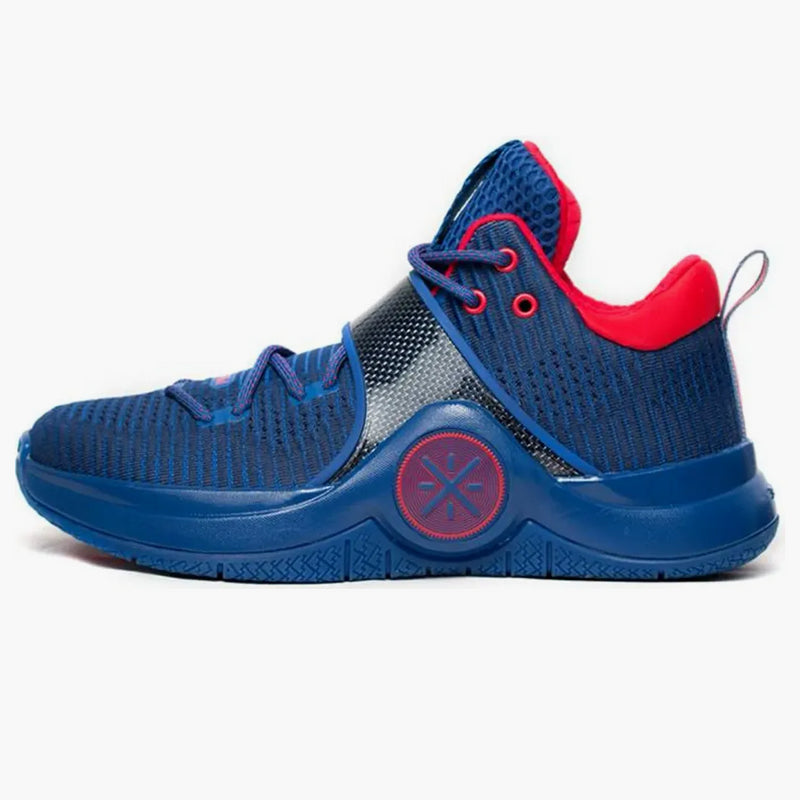 LI-LING WAY OF WADE 6 VETERAN'S DEN
