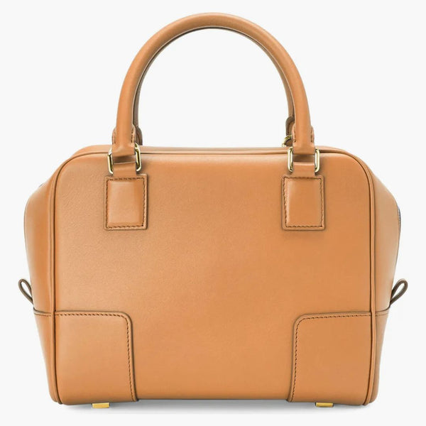 Loewe Amazona 19 Square Bag in Nappa Calfskin warm desert