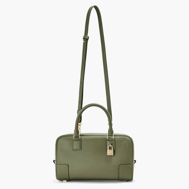 Loewe Amazona 23 väska i Nappa Calfskin Avocado Green