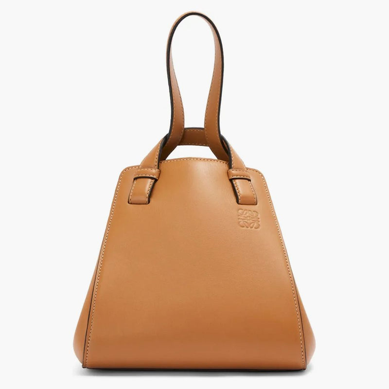 Loewe Hammock Nugget Bag i Nappa Calfskin Warm Desert