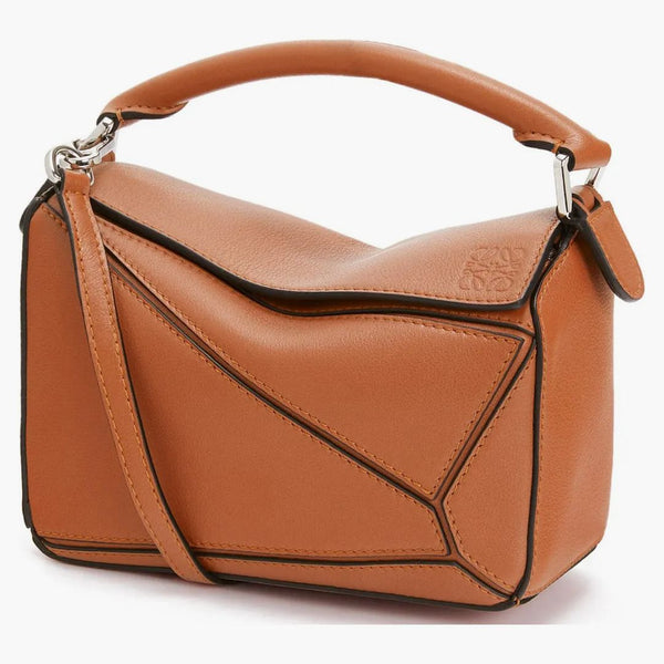 Sacca per puzzle loewe nella classica pelle di vitello mini abbronzatura