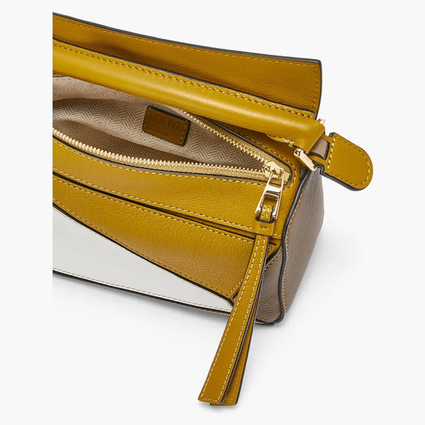 Sacca per puzzle loewe in classico ocra da vitello/bianco morbido