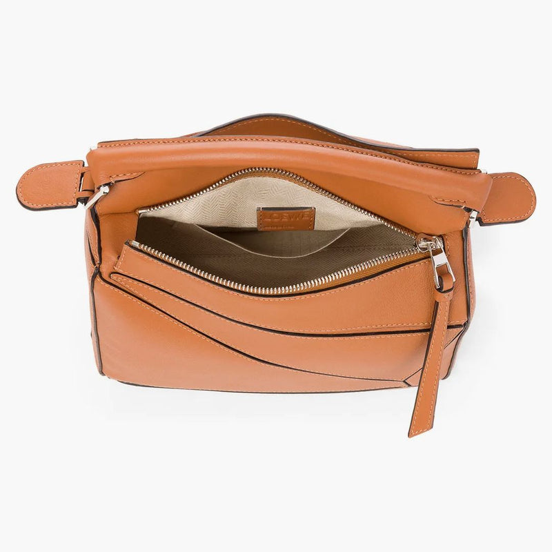 Sacca per puzzle loewe in pelle di vitello classica piccola abbronzatura