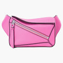 Loewe pussel bumväska i klassisk kalvskinn mini neonrosa
