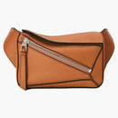 Loewe Puzzle Bum Bag en clásico Mini Mini Tan