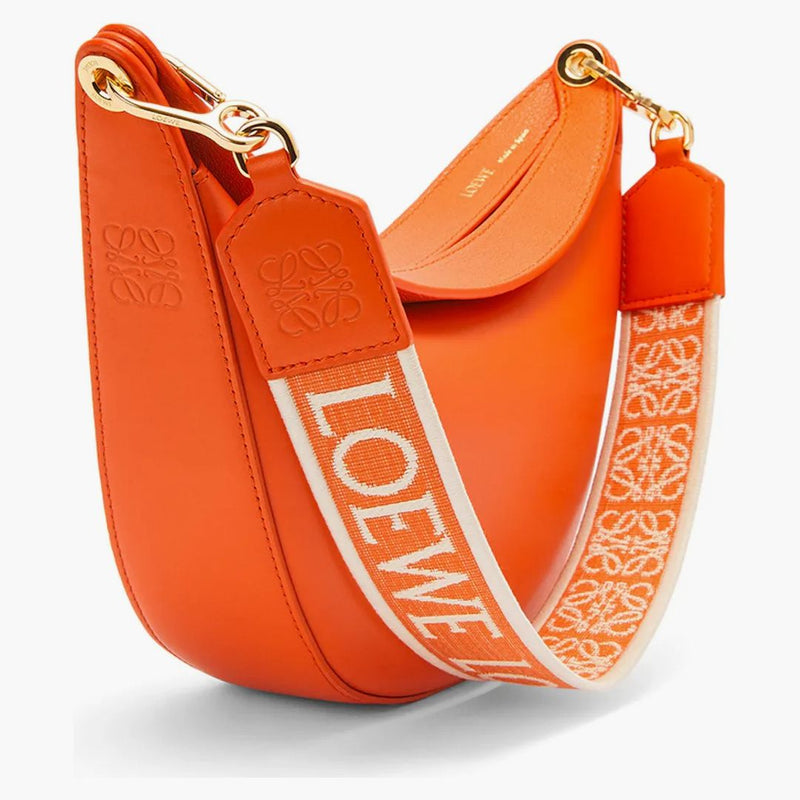 Piccola borsa Luna di Loewe in pelle di vitello di raso e jacquard arancione