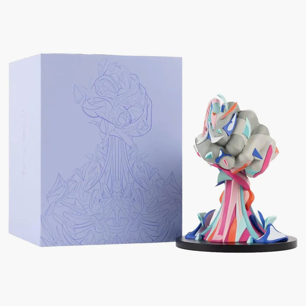 Louis De Guzman In Betweek The Lines Sculpture
