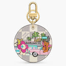 Louis Vuitton Illustre Hollywood Drive Xmas Bag Charm And Key Holder Damier Azur Vivienne White/pink