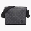 Louis Vuitton Messenger District Monogram Eclipse Pm Noir Black