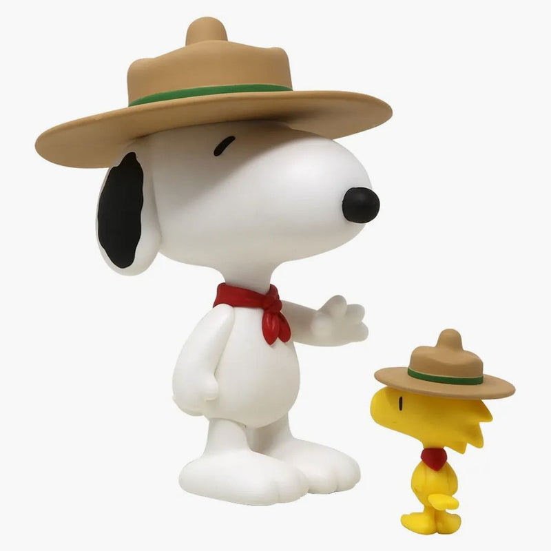 Medicom Peanuts VCD Beagle Scout Snoopy and Woodstock Figure