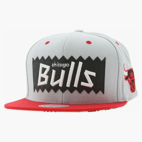 Mitchell & Ness Chicago Bulls Sta3 Wool Snapback Cap Silver/red