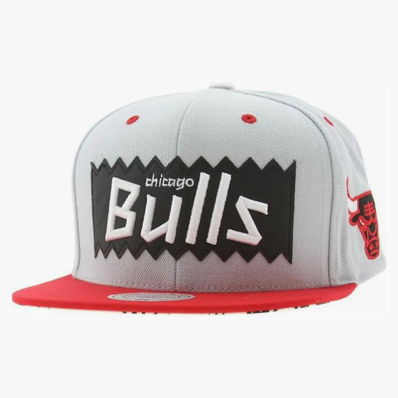 Mitchell & Ness Chicago Bulls Sta3 Wool Snapback Cap Silver/red