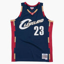 Mitchell & Ness Cleveland Cavaliers Alternate 2008-09 LeBron James Swingman Jersey Navy