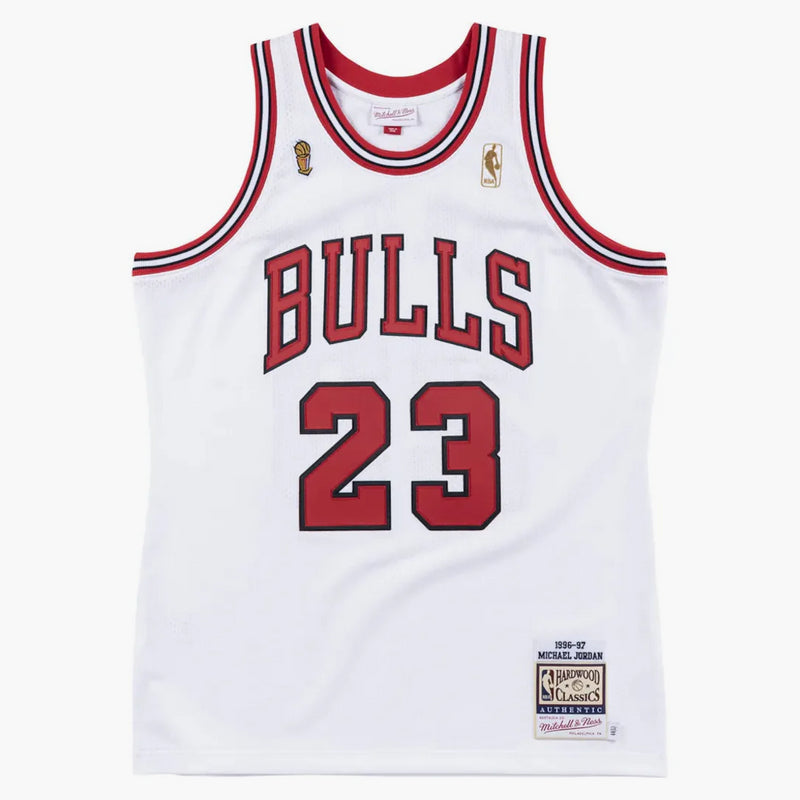 Mitchell & Ness Michael Jordan Chicago Bulls 1996-97 Home Authentic NBA Jersey White/Red/Black