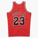 Mitchell & Ness Michael Jordan Chicago Bulls 1997-98 Authentic Jersey Red