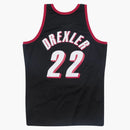 Mitchell & Ness Portland Trail Blazers 1991-92 Clyde Drexler Swingman Jersey Black