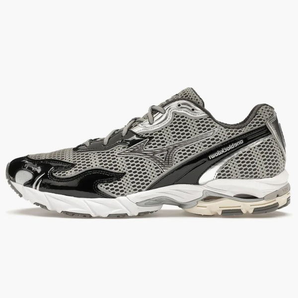 Mizuno Wave Rider 10 Flame Wave One Block Down Onyx