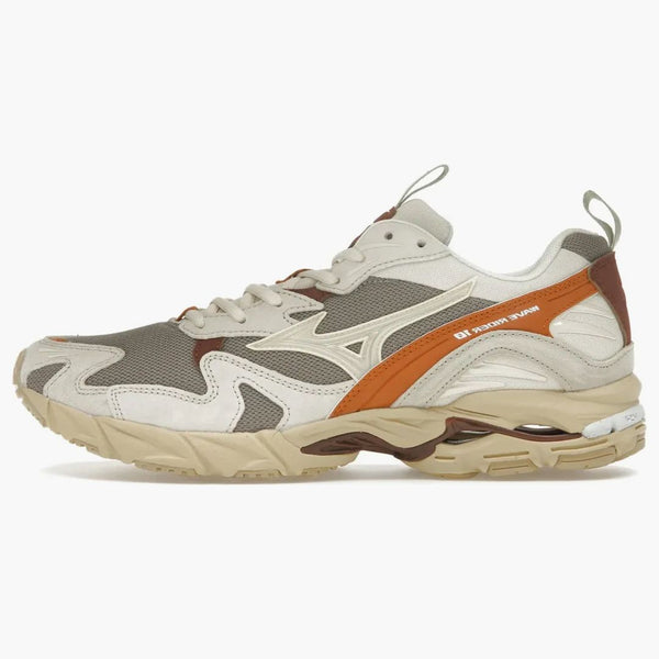 Mizuno Wave Rider 10 Vintage Khaki Sand Pumpkin Spice