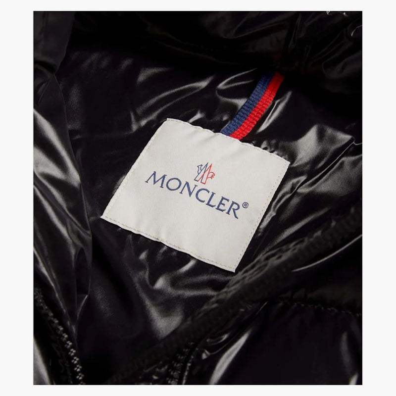 Moncler damska, bouchet krótka kurtka czarna