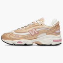 New Balance 1000 White Gold Pink