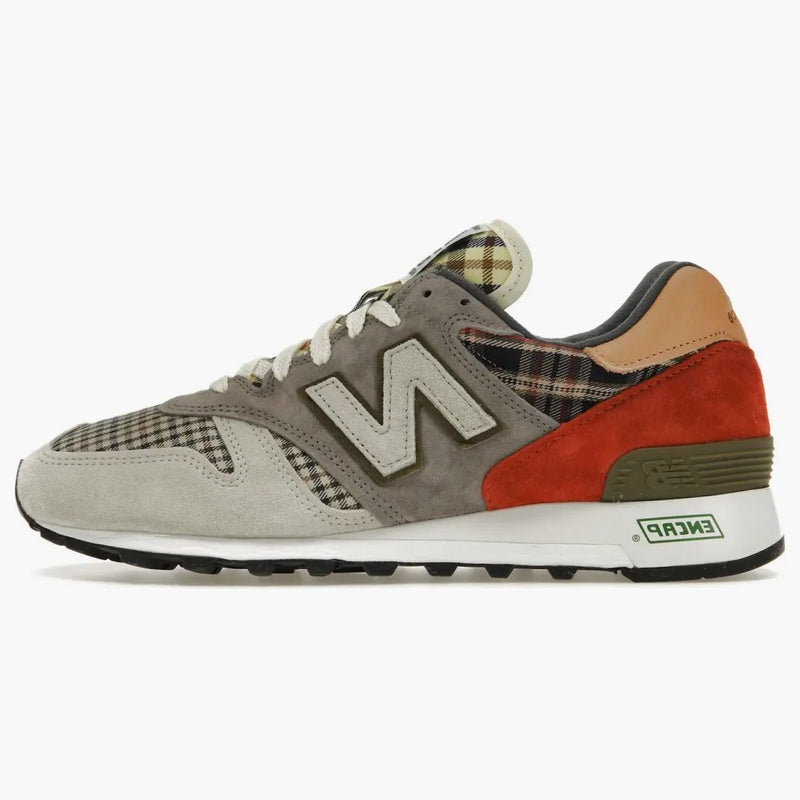 New Balance 1300 rutigt paket