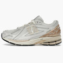 New Balance 1906r Angora Sandstone (Women's)