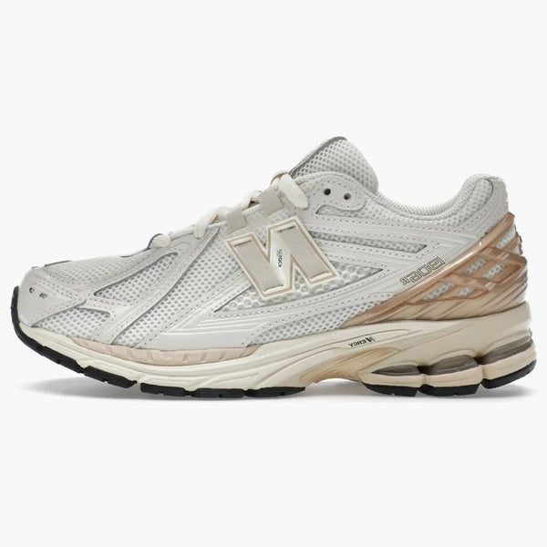 New Balance 1906r Angora Sandstone (women's)