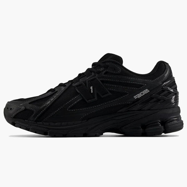 New Balance 1906r Black