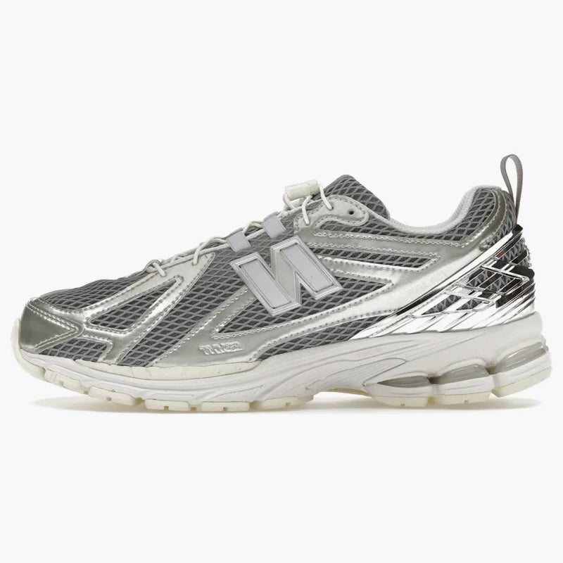 New Balance 1906R The Suterénní den Chrome