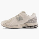 New Balance 1906r Moonbeam Cloud