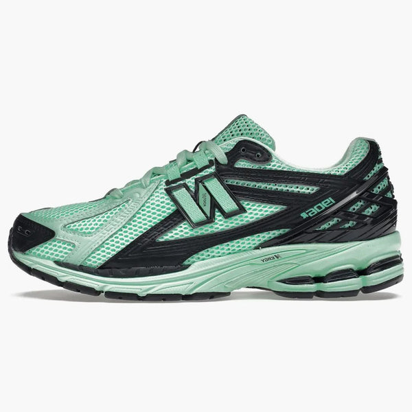 New Balance 1906r Size? Exclusive Green Black