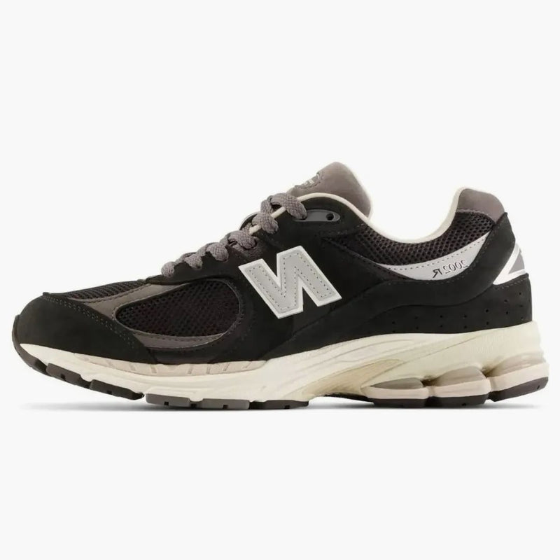 New Balance 2002r Black Castlerock