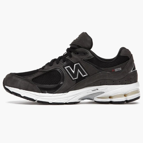 New Balance 2002r tmavě šedá