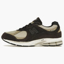 New Balance 2002r Gore-Tex Black Coffee