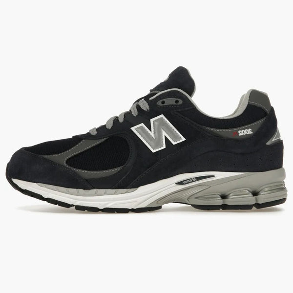 New Balance 2002r Gore-Tex Eclipse